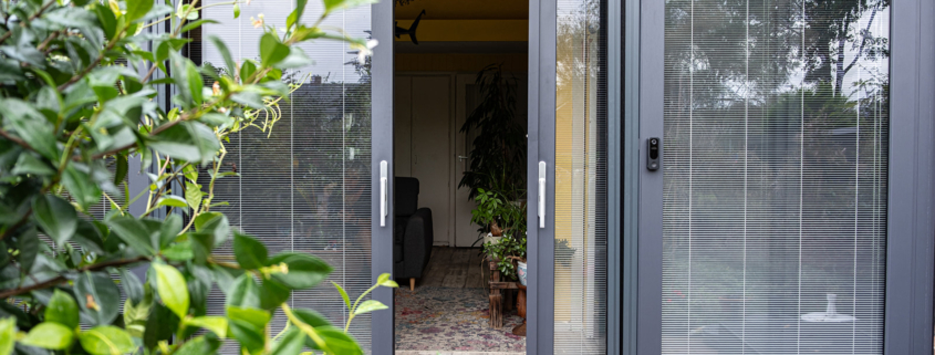 Amstelland Kozijnen - Kunststof schuifpui en kozijnen Badhoevedorp