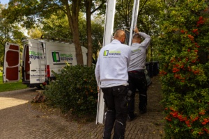 ervaren en zelfstandige monteur